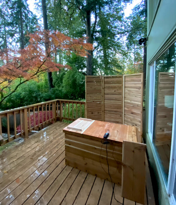 Western Red Cedar Hot Tub