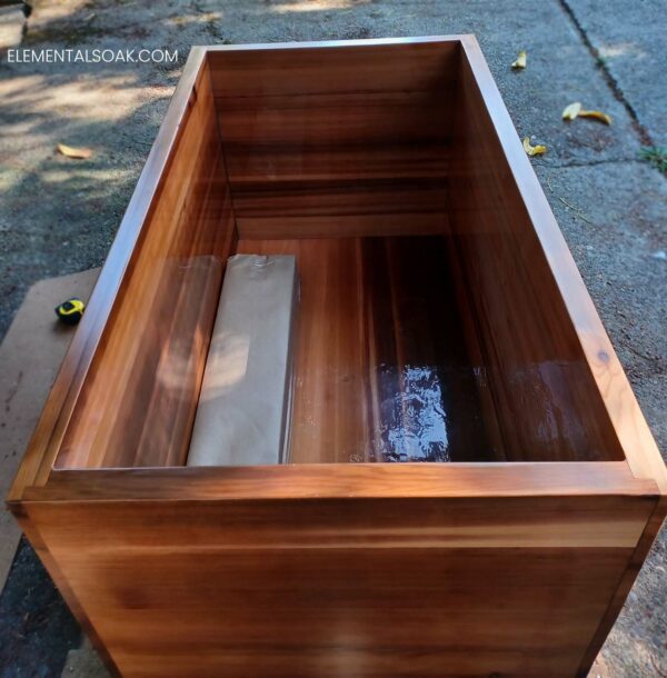 Western Red Cedar Ofuro Tub